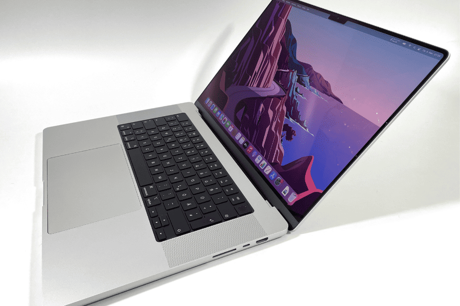 MacBook Pro 16 - best laptop for freelancers
